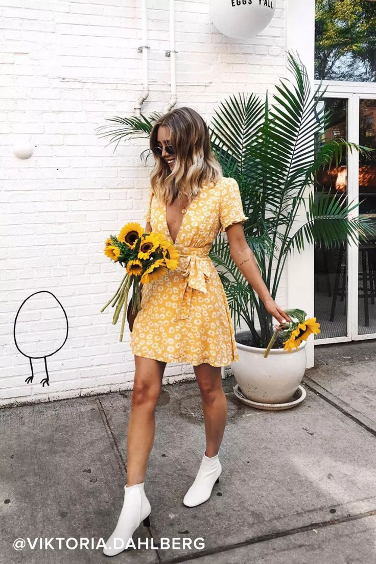 Yellow Floral Print Dress - Floral Mini Dress - Sundress - Lulus Yellow Floral Print Dress, Flared Mini Skirt, Flirty Dresses, Floral Print Midi Dress, Outfit Trends, Cute Summer Dresses, White Boots, How To Pose, Printed Mini Dress