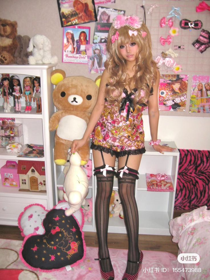 Girly Style Aesthetic, Aesthetic Girly Pics, Girly Fashion Aesthetic, Gyaru Agejo, Fashion Aesthetic Pink, Pink Girly Aesthetic, Gyaru Outfit, Gyaru Aesthetic, Agejo Gyaru