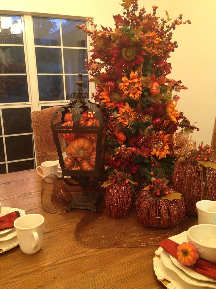 Fall Tree & Pumpkins! | Fall outdoor decor, Thanksgiving home ...