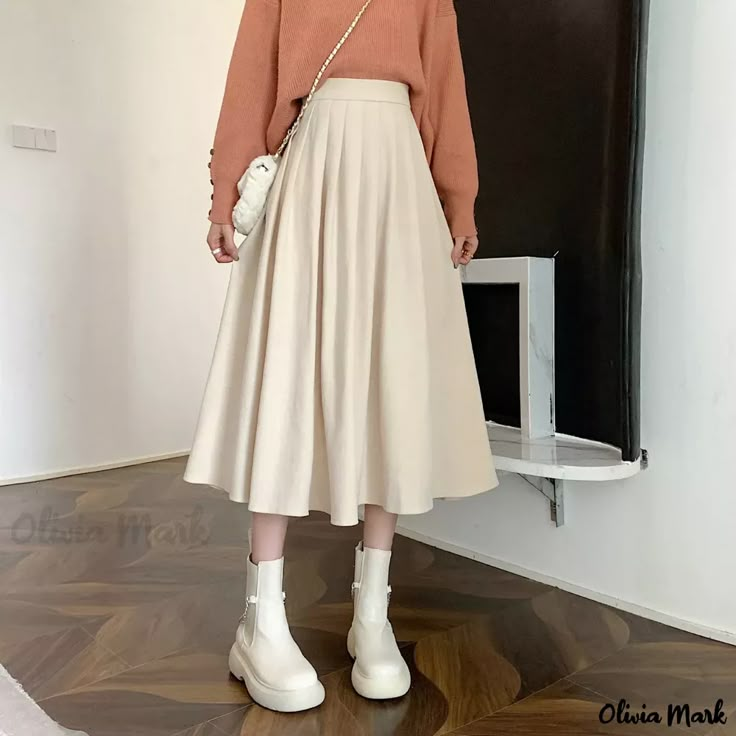 Olivia Mark - Pleated Skirt with High Waistline and Academy Style, Suitable for Various Occasions Korean Outfit Ideas, High Waist Pleated Skirt, Empire Dresses, High Waisted Pleated Skirt, Long Skirts For Women, Brown Skirts, Outfit Jeans, Empire Dress, College Style