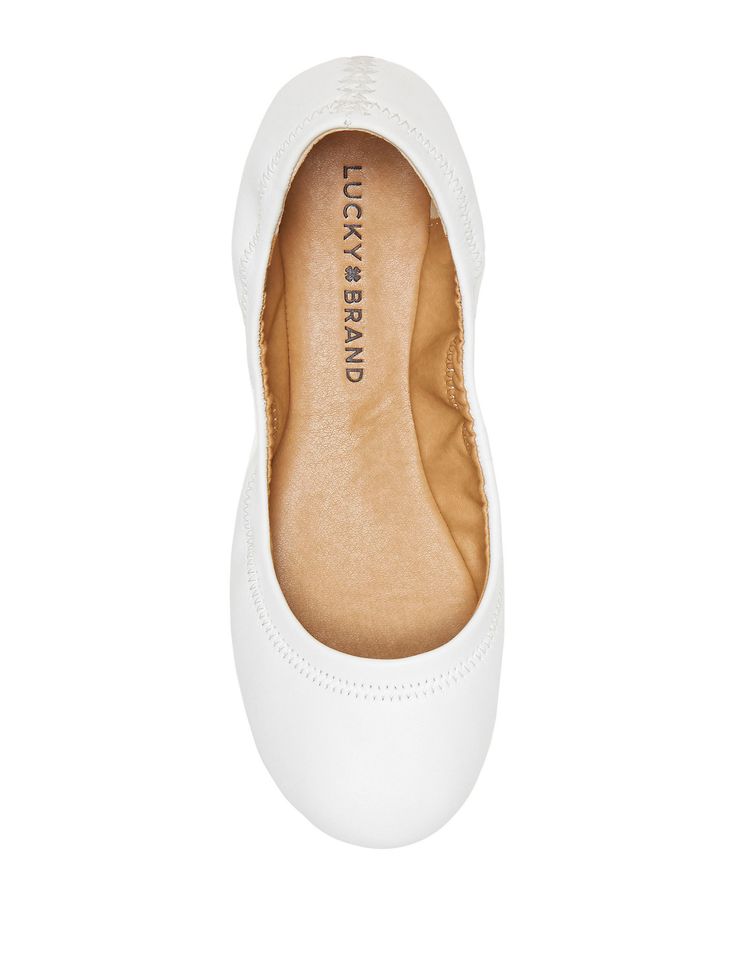 These ballerinas are beyond confortable and cute #shoes #fashion Home Decor Blog, Decorating Blogs, Vintage Love, New Post, Ballerinas, Shoes Fashion, Cute Shoes, Summer Shoes, I Dress