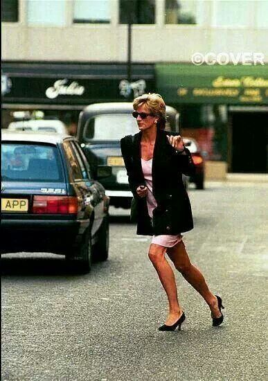 August 6, 1996: Princess Diana looking for her parked car after ...