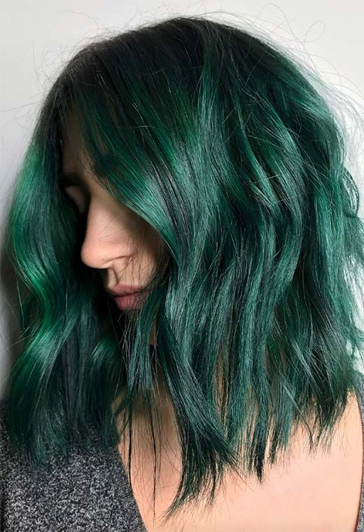 63 Offbeat Green Hair Color Ideas in 2020: Green Hair Dye Kits to Try Slytherin Hair, Green Hair Color Ideas, Pastel Green Hair, Short Green Hair, Hair Dye Brands, Neon Green Hair, Emerald Green Hair, Dark Green Hair, Green Hair Color