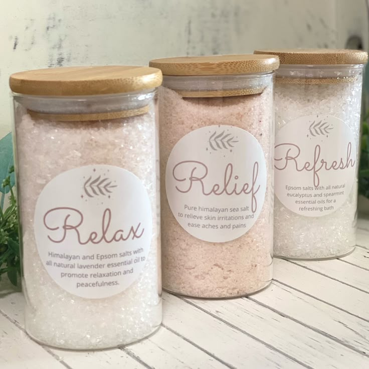 Bath Salt Gift Set Bath Salt Containers, Bath Products Packaging, Mindful Gifts, Bath Salt Jars, Bath Salt Gift Set, Relax Bath, Bath Soak Recipe, Bath Salts Gift, Natural Bath Salts