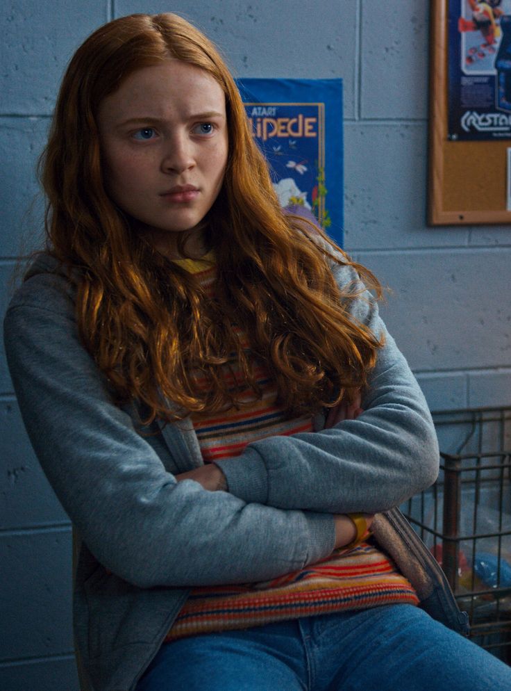 You Will Not Believe What "Mad" Max From Stranger Things Looks Like IRL http://r29.co/2lAgT8v Max From Stranger Things, Sadie Sink Stranger Things, Stranger Things Outfit, Stranger Things Max, Stranger Things Quote, Stranger Things Season 3, Stranger Things 2, Septième Art, Stranger Things Art