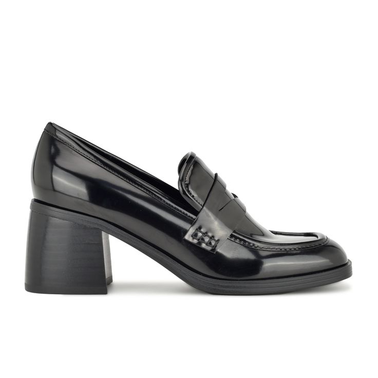 Chic Loafers With Branded Heel Counter For Office, Chic Office Loafers With Branded Heel Counter, Chic Square Toe Block Heels For Office, Square Toe Block Heels With Padded Heel For Work, Low Heel Block Heels For Office In Fall, Workwear Block Heels With Padded Heel And Square Toe, Chic Square Toe Loafers With Padded Heel, Square Toe Loafers With Padded Heel For Office, Square Toe Block Heels With Stacked Heel For Work