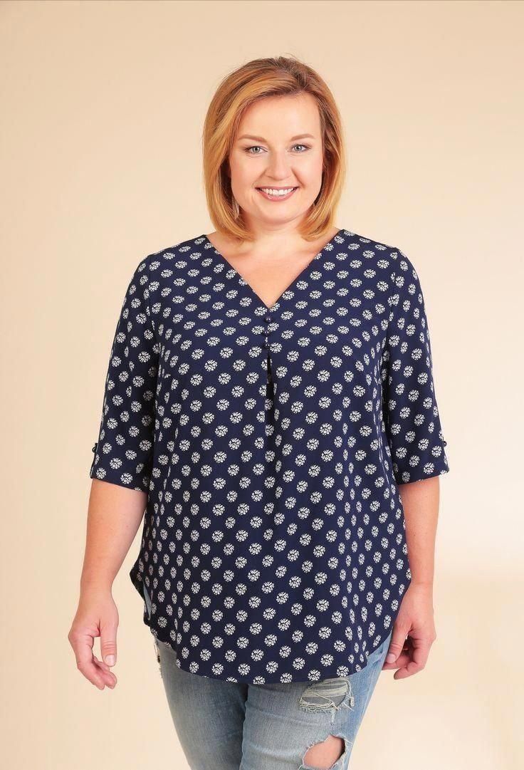 15 Fashion Tips For Plus Size Women Over 50 - Outfit Ideas #womensfashionforover50clothes #fashiontrendsforwomenover50plussize Outfit Ideas Over 50, Golden Valley, Clothes For Women Over 50, 50 Plus, Over 50 Womens Fashion, Outfit Trends, Plus Size Fashion For Women, Women Over 50, Plus Size Kleidung