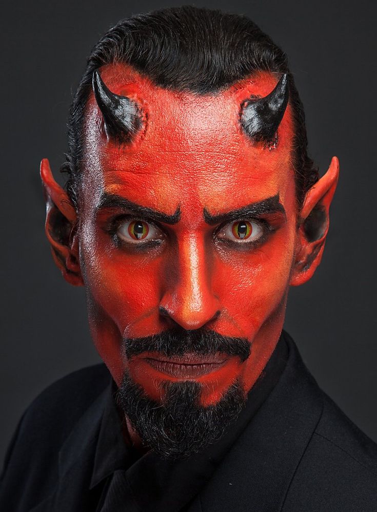 Costume Halloween Homme, Devil Makeup Halloween, Mens Halloween Makeup, Demon Makeup, Devil Makeup, Halloweenský Makeup, Halloween Make-up Looks, Devil Halloween, Devil Costume