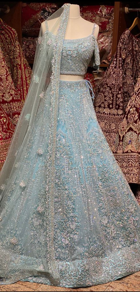 Embroidery Work On Kurti, Light Blue Lehenga, Blue Bridal Lehenga, Work On Kurti, Indian Reception Outfit, Eastern Dresses, Desi Dress, Simple Lehenga, Latest Bridal Lehenga