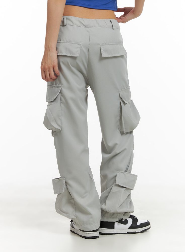 Product Detail Elevate your street style with our Double-Pocketed String Cargo Pants CA423. Perfect for festivals, these cargo pants feature a straight fit and solid print. Add a touch of edge to your wardrobe with these versatile pants. Style : Street, Acubi Occasion : Festival Detail : Cargo, Pockets, String Print : Solid Material : Polyester Fit : Straight fit Polyester100 Color : Light gray Model Size Model is wearing size S/M and the color Light gray. Height : 5'7" | 169cm / Top : XS / Bott Baggy Gray Cargo Pants With Pockets, Gray Baggy Cargo Pants For Outdoor, Outdoor Gray Cargo Pants, Gray Full-length Cargo Pants With Cargo Pockets, Gray Cargo Pants With Multiple Pockets For Outdoor, Gray Full Length Cargo Pants, Outdoor Cargo Pants With Side Pockets In Gray, Full Length Cargo Pants With Side Pockets For Spring, Gray Utility Cargo Pants With Multiple Pockets