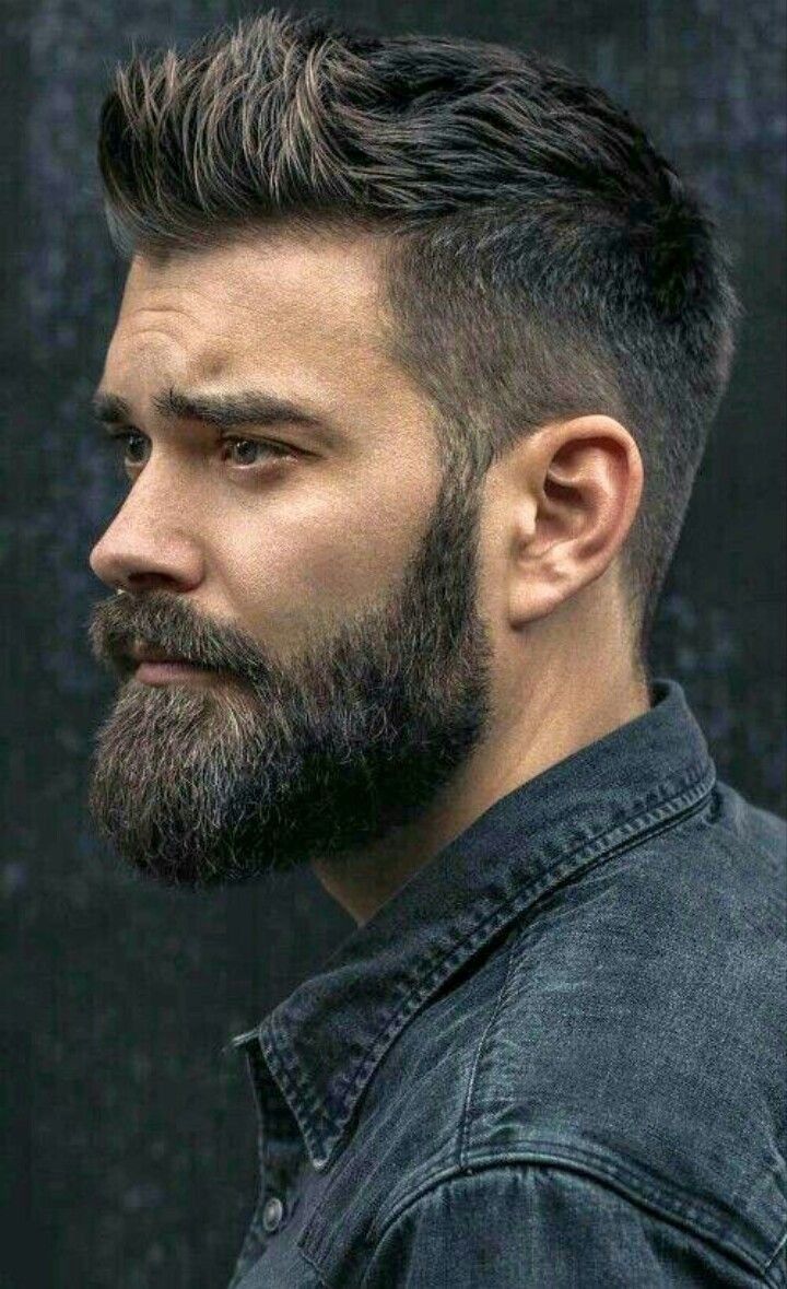 Great beard and hair Barba Hipster, Bart Styles, Trending Hairstyles For Men, Stylish Beards, Man With A Beard, Mens Hairstyles With Beard, Beard Haircut, Mens Facial, Men's Facial Hair