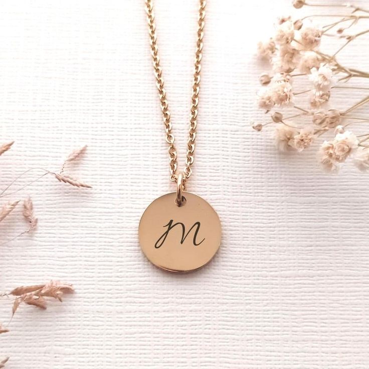 script-initial-disc-necklace-featured-cb Soldered Jewelry, Initial Disc Necklace, Script Initial, Soldering Jewelry, Remembrance Gifts, Birthday Board, Disc Necklace, Necklace Gold, Aesthetic Art