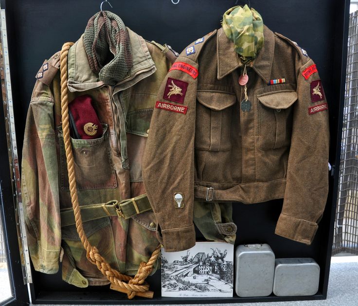 WW2 Airborne Royal Engineers display. - 1940 dated battledress named to Lieutenant JB Brown & ID tags to same name. - 1945 Denison smock - 1945 trench art mess tins to IX Airborne Squadron commemorating Operation Freshman & Arnhem - Grouping including American para silk scarf, beret and RE badge, arnhem artwork & misc maps & badges belonging to Arnhem veteran. - Veil & toggle rope. Denison Smock, Operation Market Garden, Airborne Forces, Parachute Regiment, British Army Uniform, Wwii Uniforms, British Uniforms, Ww2 Uniforms, Royal Engineers