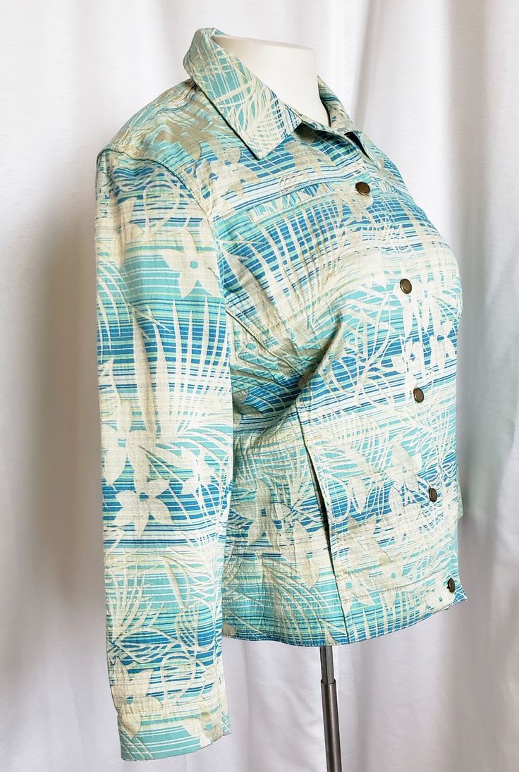 Caribbean Joe Jacket, Sz XL by SophisticatedLaRue on Etsy Zipper Problems, Jean Jacket Styles, Ladies Jackets, Bali Hai, Tailored Dress, Metal Buttons, Jacket Dress, Vintage Dresses, Jackets & Coats