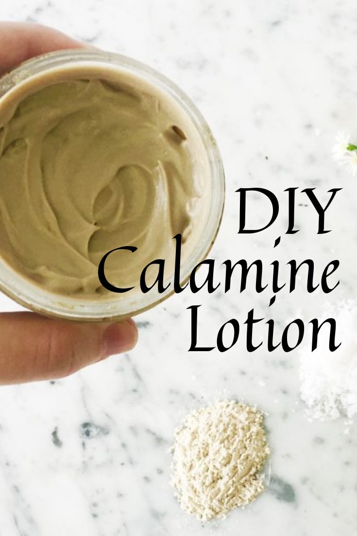 Calamine lotion has long been a home remedy for those suffering from mosquito bites, insect bites, poison ivy, rashes, chicken pox and eczema, and it’s actually really quick and easy to whip up a zero waste, homemade version using simple, natural ingredients. Our homemade calamine lotion uses absorptive, healing and soothing bentonite clay, bi-carb soda, Tasmanian sea salt and essential oil. #diylotion #calamine #homeremedy #insectbites Calamine Lotion Uses, Homemade Calamine Lotion, Calamine Lotion, Lotion Recipe, Mosquito Bites, Diy Lotion, Homemade Lotion, Bentonite Clay, Cleaning Recipes