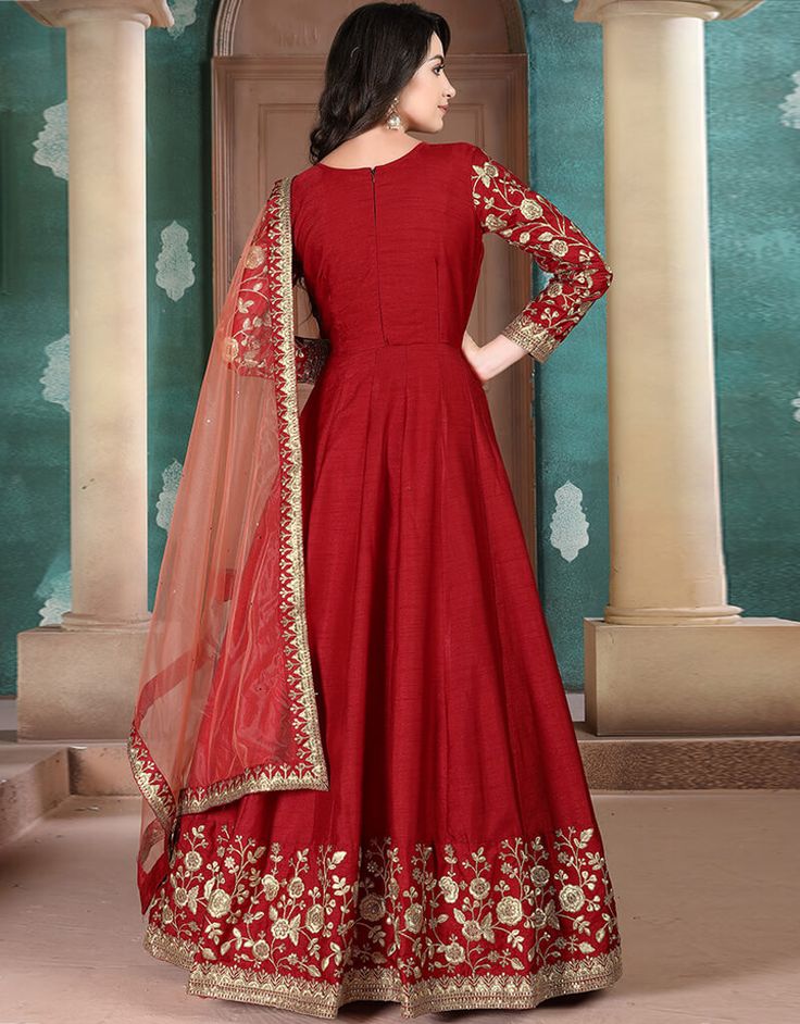 Heavy Designer Wedding Wear Anarkali Processing Time : 7-10 Business Days Work : Embroidery Work Fabric: Top : Net Bottom : santool Dupatta : Net Color: Top : Maroon Bottom : Maroon Dupatta : Maroon Embroidery Anarkali, Black Pakistani Dress, Net Anarkali, Indian Dresses Online, Silk Anarkali, Party Wear Gown, Salwar Dress, Designer Anarkali, Traditional Indian Outfits