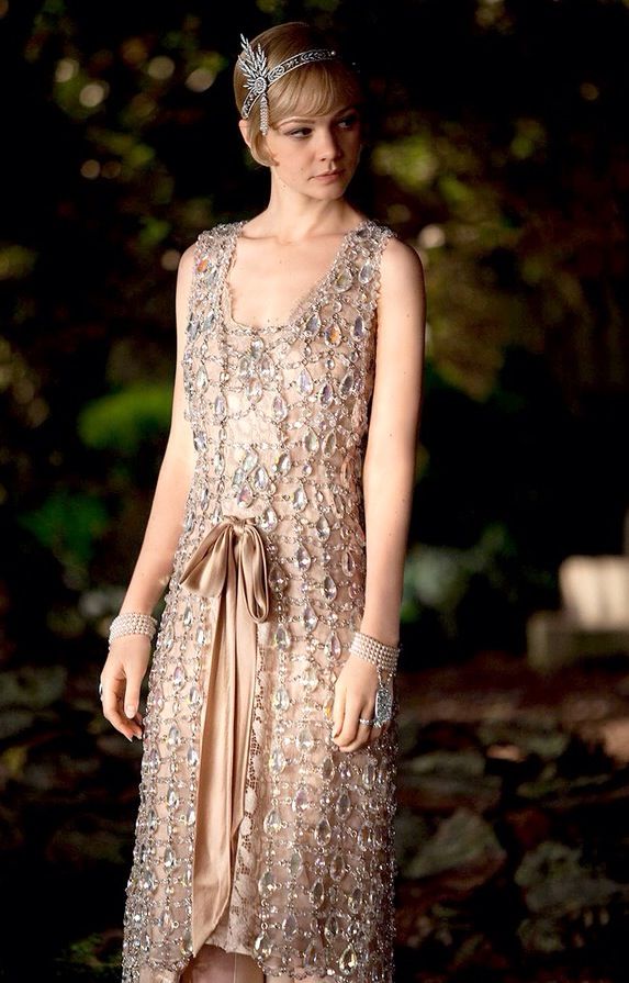 Daisy. Great gatsby The Great Gatsby 2013, Sara Teasdale, Flapper Wedding, Daisy Buchanan, Paul Poiret, Flapper Style Dresses, Great Gatsby Fashion, 1920 Fashion, Mode Tips