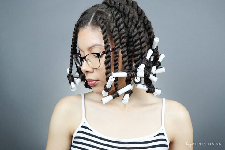 Twist out vs braid out Dread Ponytail, Braid Out Natural Hair, Natural Hair Twist Out, Natural Hair Care Tips, Natural Hair Twists, Twist Styles, Braid Out, Twist Outs, Dread Hairstyles