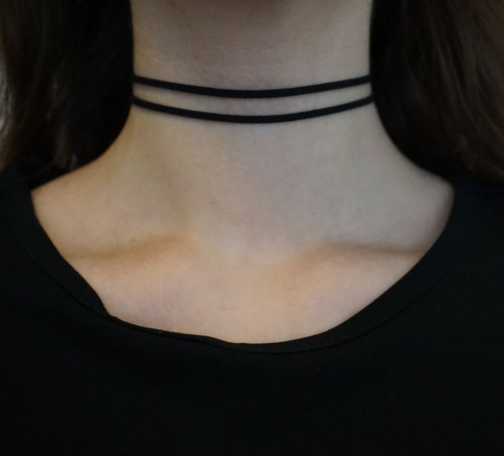 Double black choker Double necklace Suede choker String choker Ribbon choker Adjustable choker Simple black choker Thin choker Gift for her Details: * Black faux suede (vegan suede) string (width - 3 mm) * Silver colored metal parts * Each choker has a silver color extender chain of 3cm (1.18″) on the back side so it's size can be adjusted slightly to fit you perfectly. Before ordering: * Measure your neck circumference in the place where you would like to wear the choker. * Select the correct s Black Choker Outfit, Simple Black Choker, Choker Outfit, Choker Simple, Simple Choker, Ribbon Choker, Double Necklace, Double Black, Black Choker Necklace