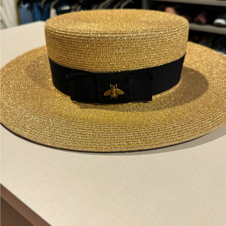 Size M Gucci Boating Hat From 2022 In Pristine Condition. Worn Once But Not For Long As It’s Just A Little Too Small For Me. Boat Hat, Womens Hats, Gucci Hat, Gucci Accessories, Black Tan, Boating, Black And Tan, Women Accessories, Gucci