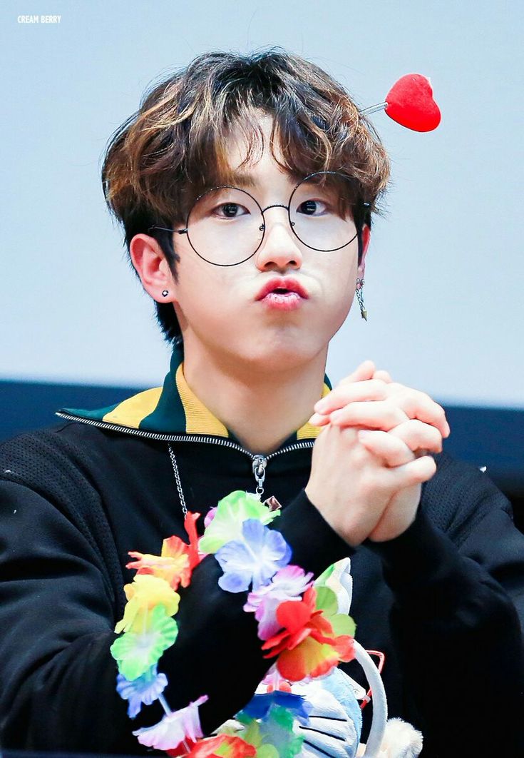 134 best Jisung (STRAY KIDS) images on Pinterest