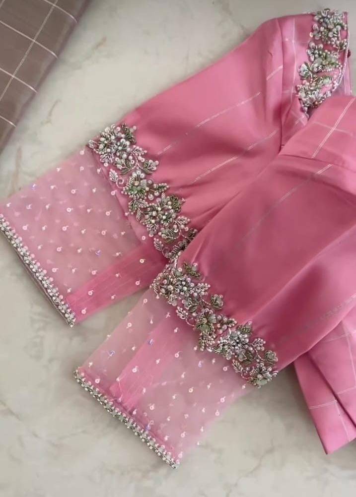 Books Embroidery, Pink Blouse Designs, Silk Saree Blouse Designs Patterns, Netted Blouse Designs, Embroidery Books, Blouse Designs Pattern, Model Blouse Designs, Latest Bridal Blouse Designs, Latest Blouse Designs Pattern