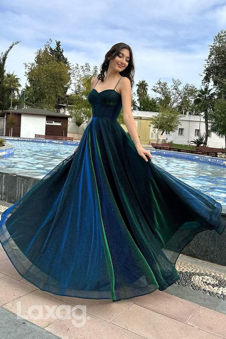 Vestiti Prom, Formal Prom Dress, Stunning Prom Dresses, Prom Dress Styles, Cute Prom Dresses, Prom Dress Inspiration, Pretty Prom Dresses, فستان سهرة, Prom Outfits