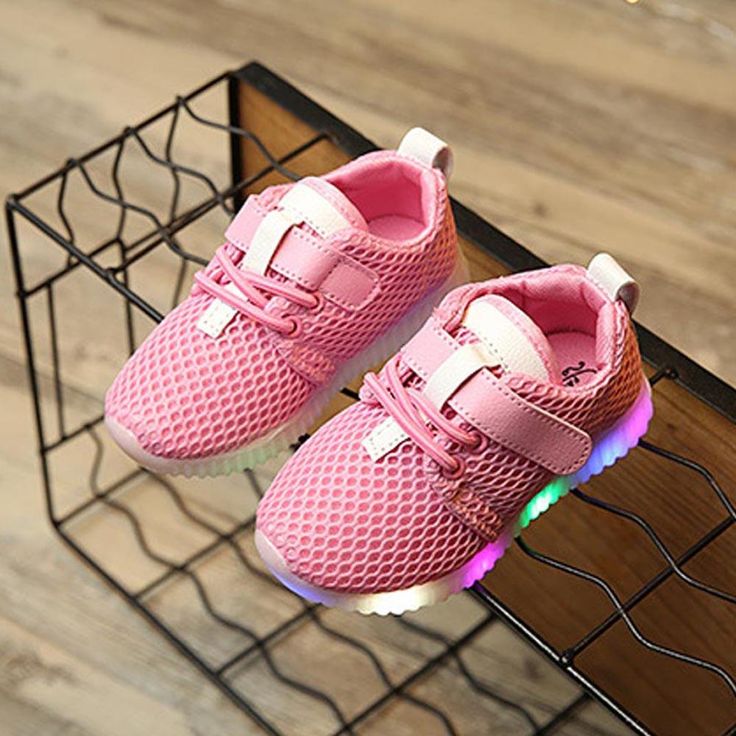 LED Light Up Luminous Child Trainers Running Sneakers Luminous Shoes, Kids Sports Shoes, Light Up Sneakers, Led Shoes, Light Sneakers, Boys Pattern, Light Up Shoes, Kids Boutique Clothing, Girls Shoes Kids