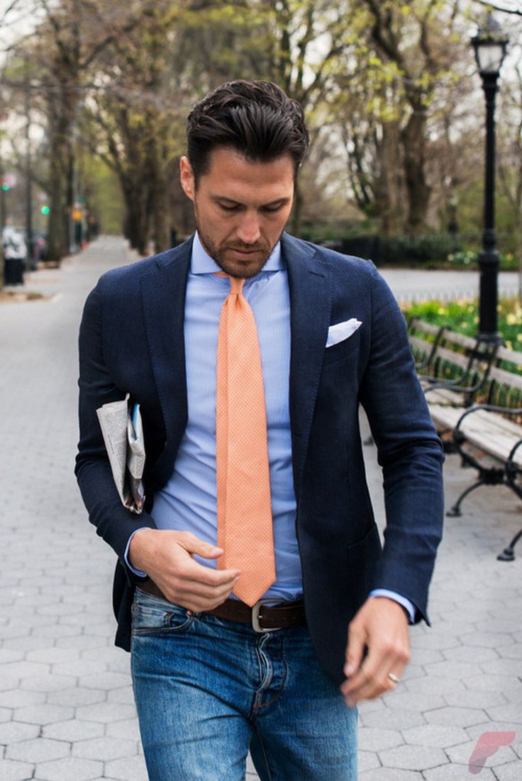 Men sport coat with jeans (27) Sport Coat With Jeans, Sport Coat And Jeans, Jeans Blazer Outfit, Navy Blazers, Light Blue Dress Shirt, Blue Suit Men, Blazer Men, Mens Sport Coat, Mens Fashion Blog