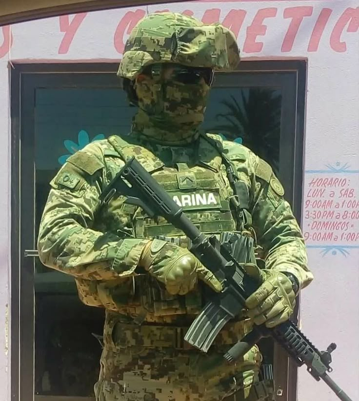 Mexican Marine pulls security in Sinaloa [860x960] Military Gear, All Countries, The Military, Quality Images, High Quality Images, High Quality