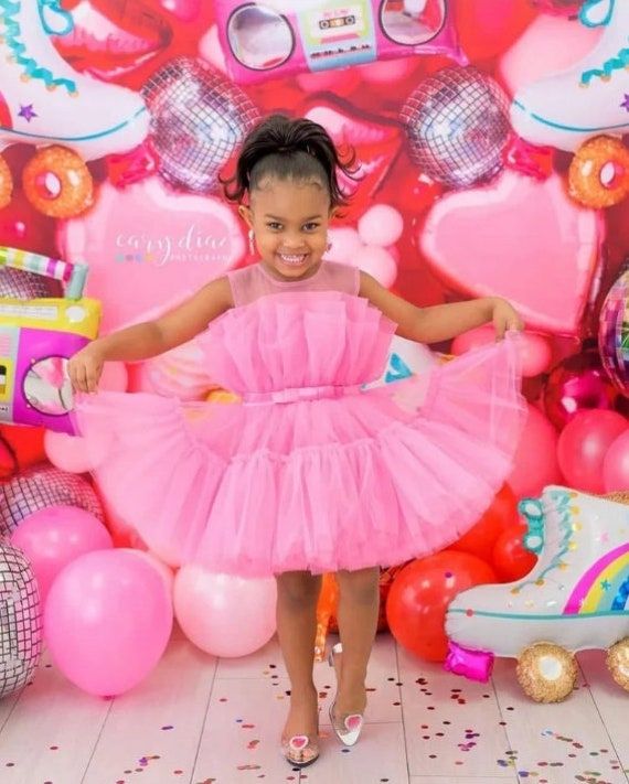 Tulle Ruffle Dress, Hot Pink Birthday, Birthday Baby Girl, Baby Birthday Dress, First Birthday Dresses, Dress Tutu, Birthday Girl Dress, Tutu Outfits, Ruffled Dress