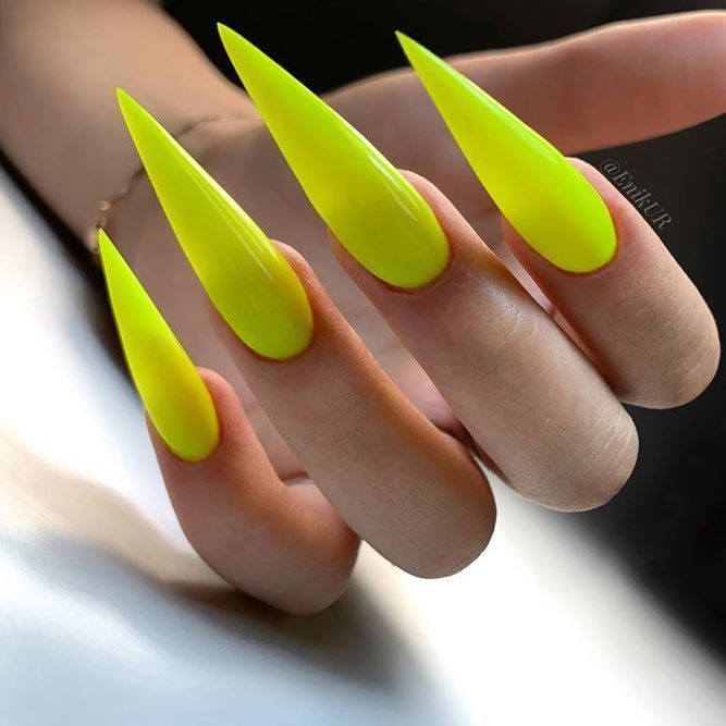 Lovely Nail Designs With Yellow Aesthetic ❤ The Modern Side of Yellow Aesthetic: From Nail Designs to Outfits & Decor ❤ See more ideas on our blog!! #naildesignsjournal #nails #nailart #naildesigns #yellowaesthetic #yellow #yellow #yellownailcolor #yellowdecor #yellowoutfits Elite Nails, Gel Polish Designs, Neon Green Nails, Nail Art Diy Easy, Yellow Nails Design, Ombré Nails, Art Designs Ideas, Spring Nail Trends, Glow Nails