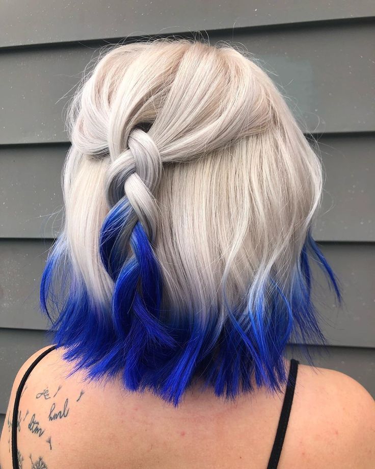 Blonde And Blue Hair, Fox Hair Color, Arctic Fox Hair Color, Dip Dye Hair, Fox Hair, Hair Dye Ideas, Hair Color Purple, Pretty Hair Color, Peinados Fáciles Para Cabello Corto