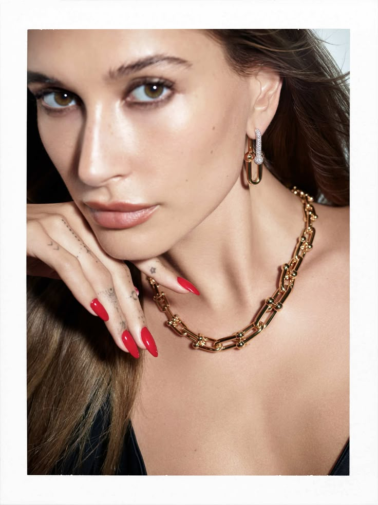 Tiffany & Co.: Tiffany & Co. Presents Its New 2022 Holiday Campaign - Luxferity Nails Hailey Beiber, Hailey Bieber Modeling, Low Cut Black Dress, Tiffany And Co Earrings, Hailey Rhode Baldwin, Mario Sorrenti, Holiday Campaign, Tiffany Necklace, Hailey Rhode