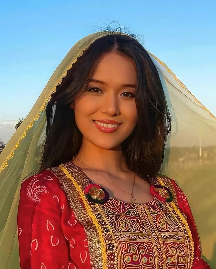 Hazara Girl, Hazara Culture, Hazara Dress, Afghanistan Clothes, Afghanistan People, Hazara People, Afghan People, Afghanistan Women, Tribes Of The World