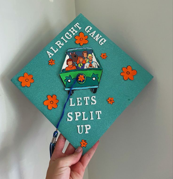 Scooby Doo Graduation Cap | Graduation cap decoration diy, Diy ...