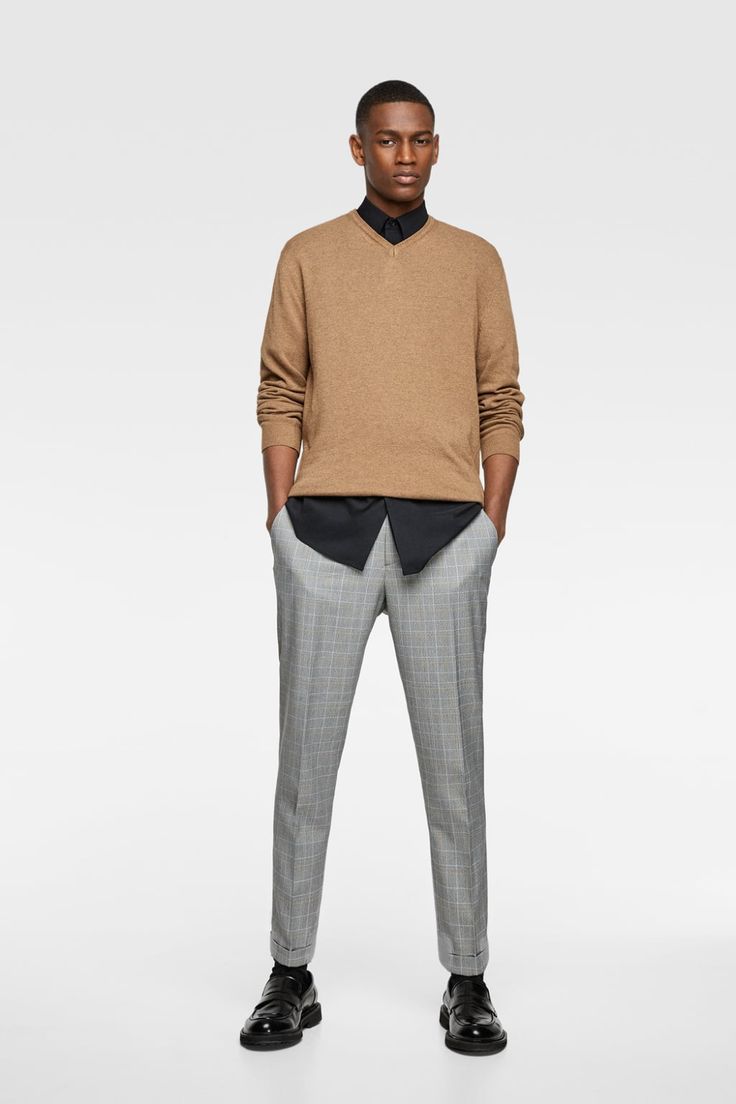 BASIC V - NECK SWEATER-Sweaters-KNITWEAR-MAN | ZARA United States Sweater With Zipper, Polo Sweater, Zara Man, Knitwear Men, Sweaters Knitwear, Zara United States, Straight Cut, V Neck Sweater, Vneck Sweater