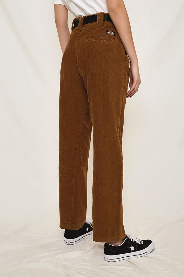 Brown Corduroy, Corduroy Trousers, Latest Styles, Cute Fits, Fit Inspo, Parachute Pants, Fitness Inspo, Urban Outfitters, Nice Dresses