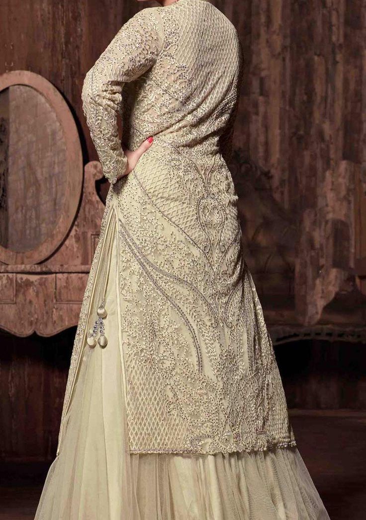 Dia Mirza In Princess Designer Lehenga Style Suit: Deshi Besh. Wedding Lehenga Choli, Dia Mirza, Lehenga Suit, Bollywood Lehenga, Lehenga Style, Net Lehenga, Designer Lehenga, Cream Yellow, Embroidered Wedding