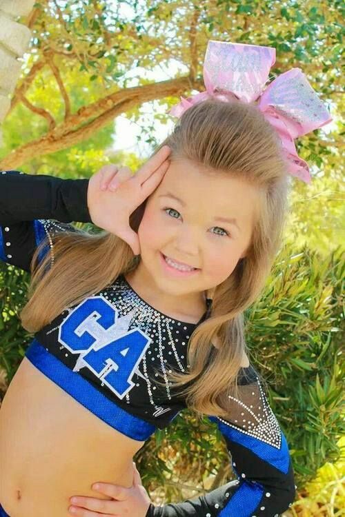 She Is So Cute And She Was Also On Toddlers And Tiaras Kids Cheering