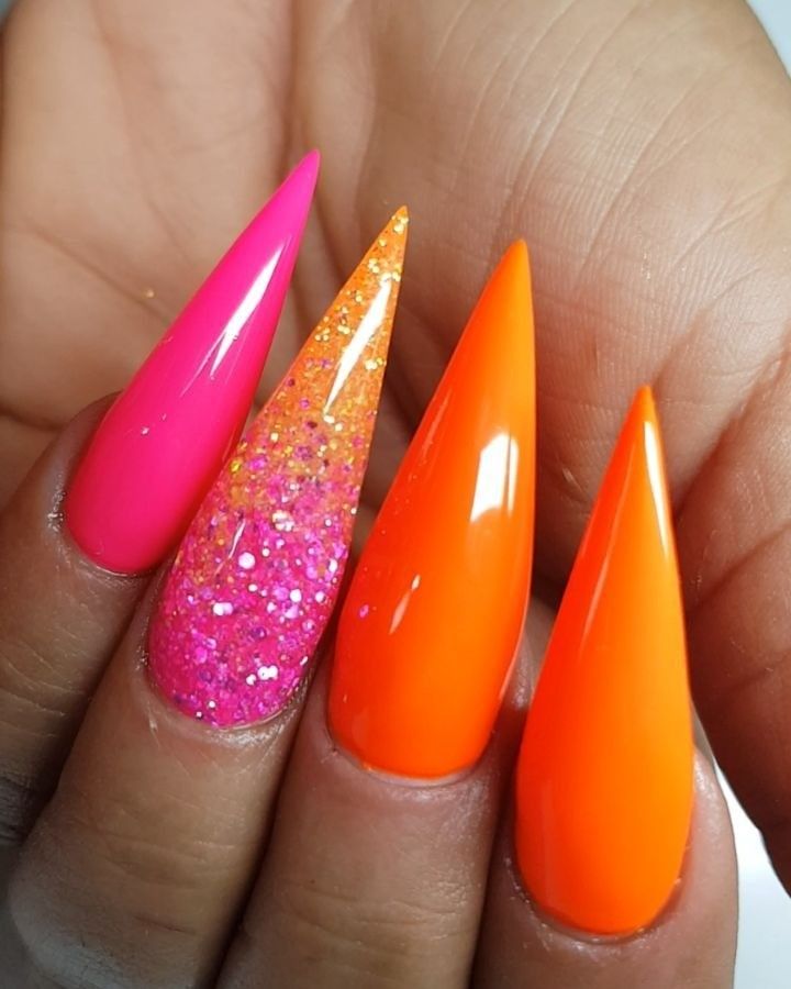 Beautiful Orange And Pink Nail Art 🍊🍊 Pink nail art, Pink glitter