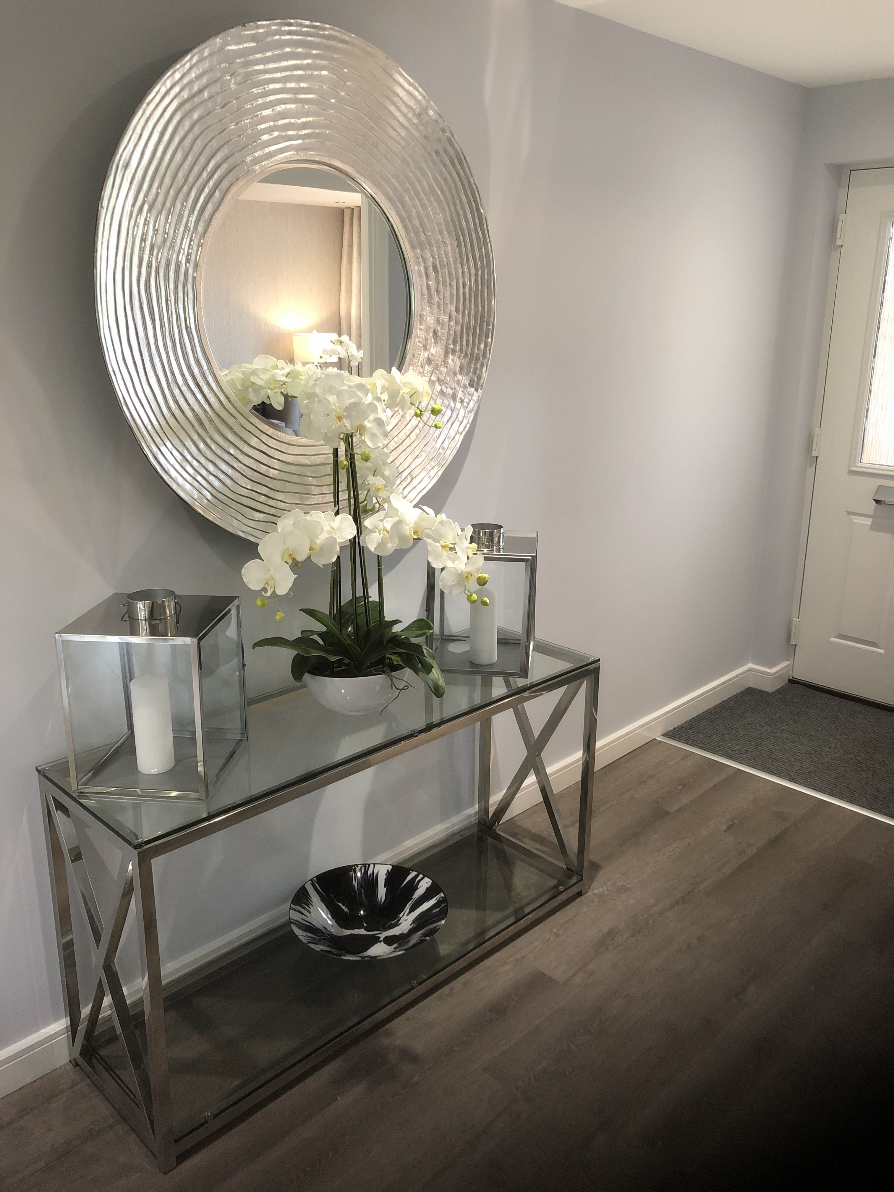 Hall console table feature mirror