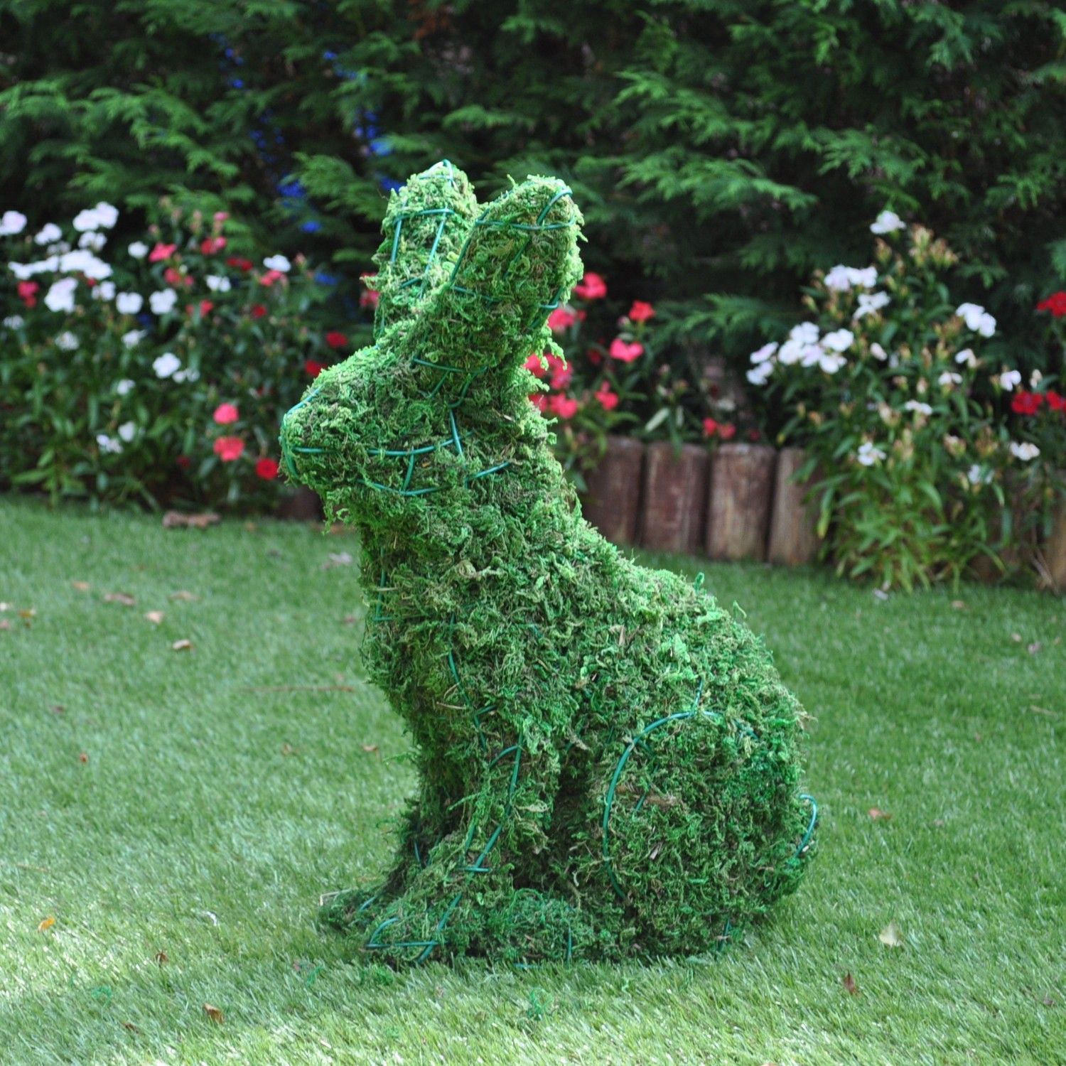 animals in moss | Gardensity Topiary Animal Moss Frame Artificial Outdoor | Pascoa