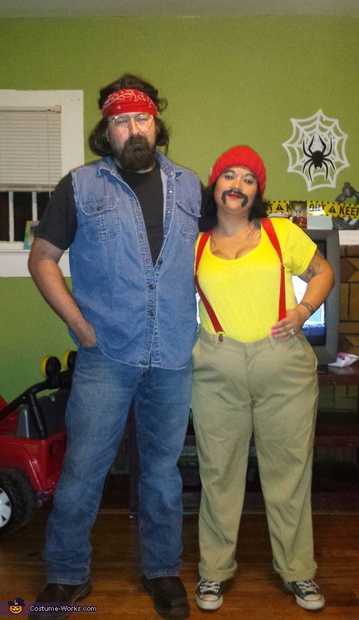 Cheech and Chong Halloween Costume Contest at