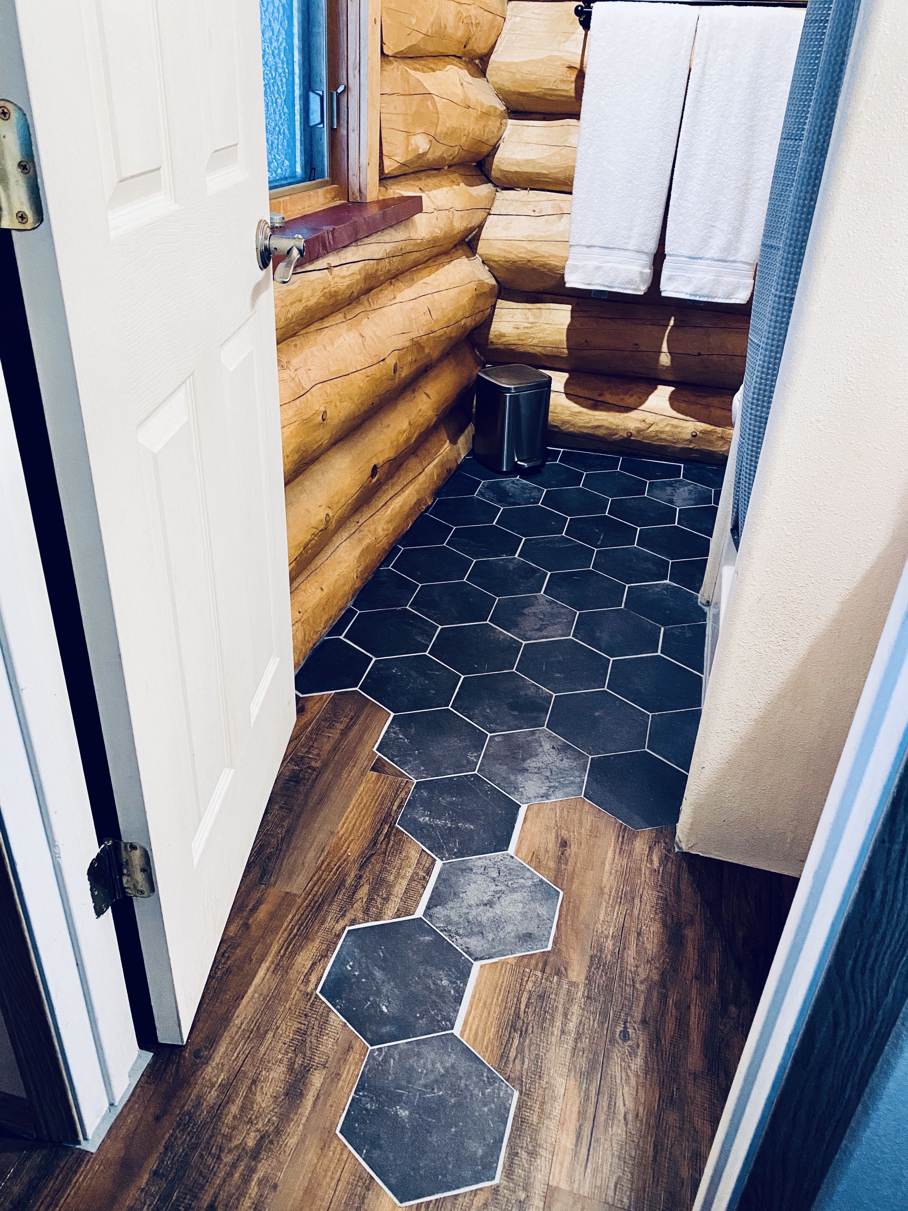 20+ Hexagon Tile Transition To Wood