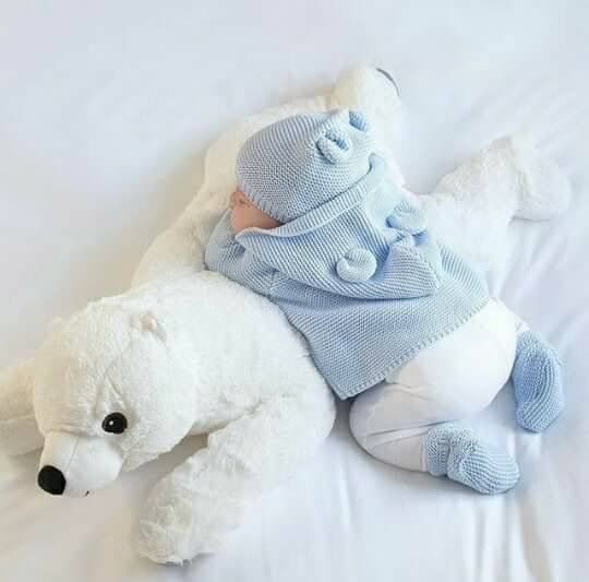 Ice ice baby ️ ️ Baby Outfits, Cute Babies, Baby Pillows, Plush Animals ...