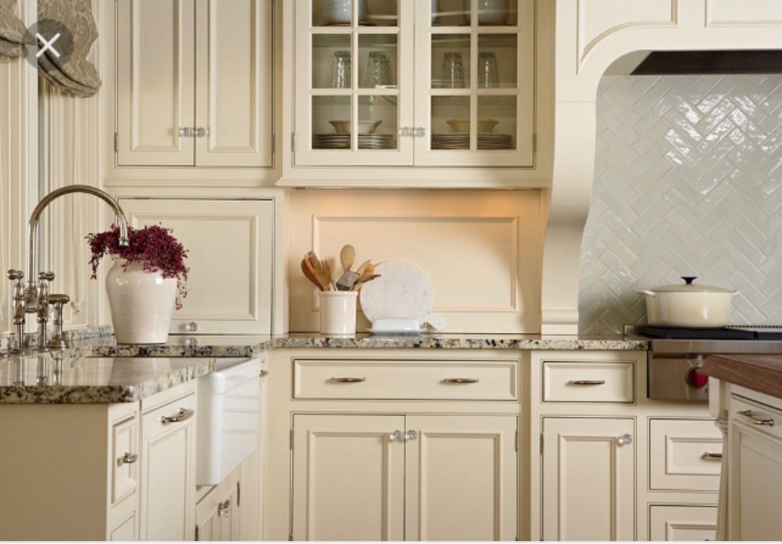 The 16 Best White Kitchen Cabinet Paint Colors For A Clean Airy Vibe at ...