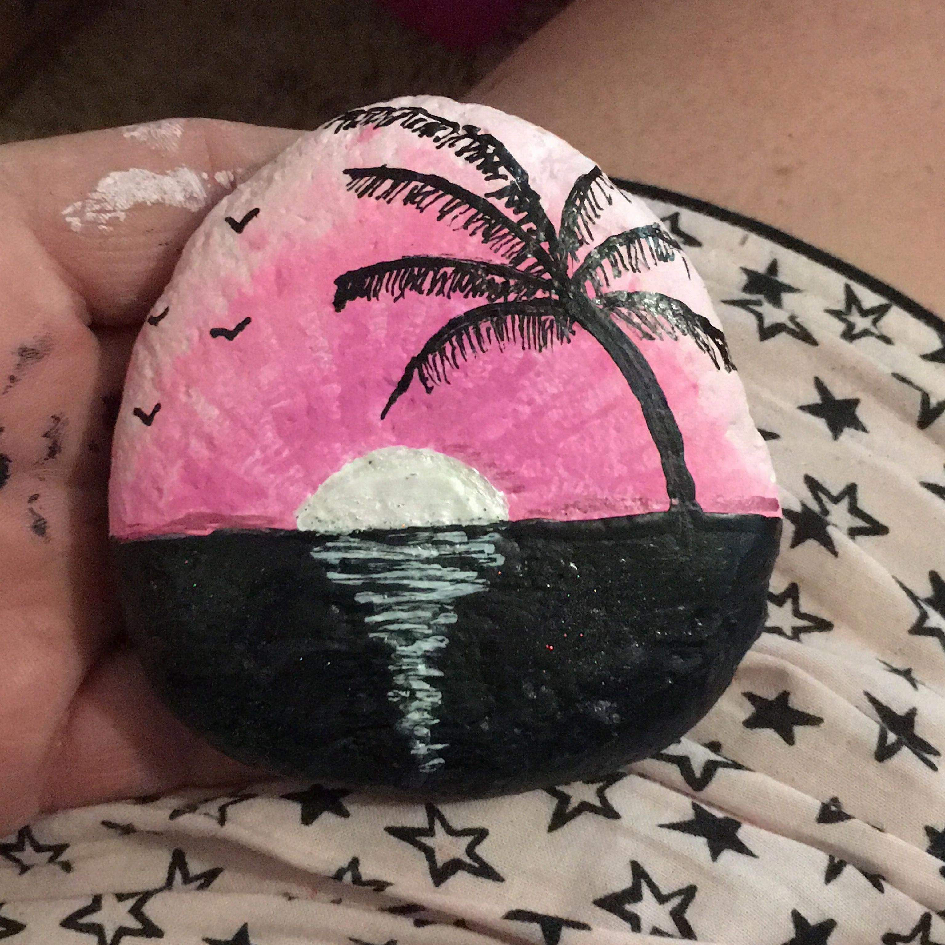 7+ Easy Sunset Rock Painting Ideas - PAINTSWG