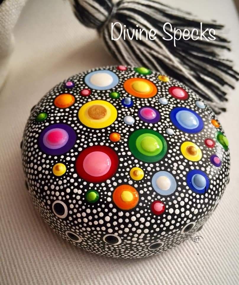 Pin on Bricolage et loisirs créatifs | Diy rock art, Rock painting art ...