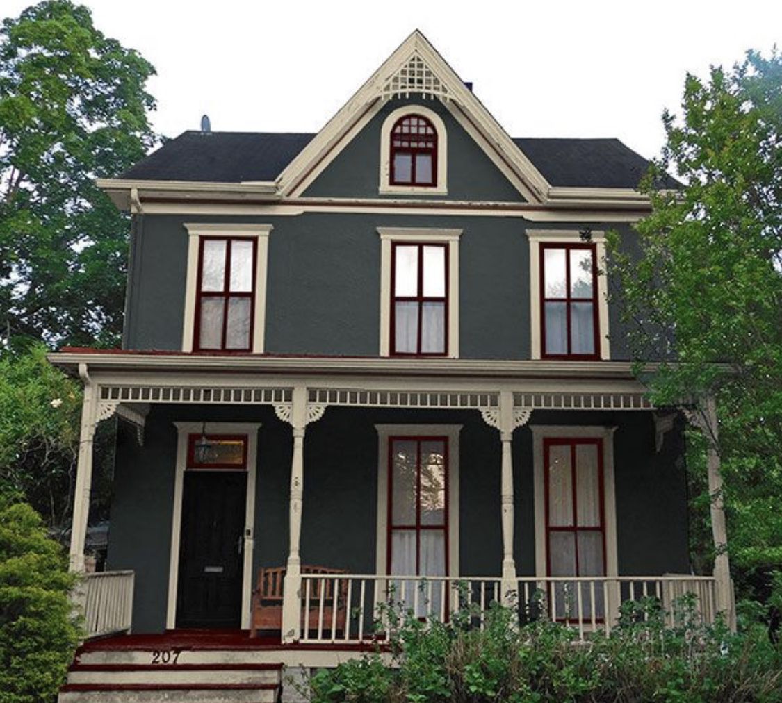 The Best Historic Exterior Paint Colors For Your Home - Paint Colors